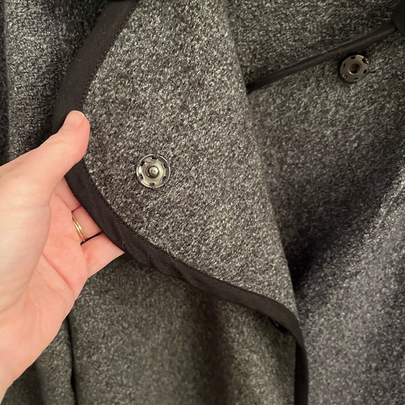 Vintage ✨Moschino✨ Coat - Picture 5 of 11